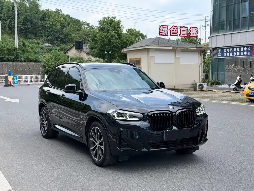 BMW X3 — фото 9