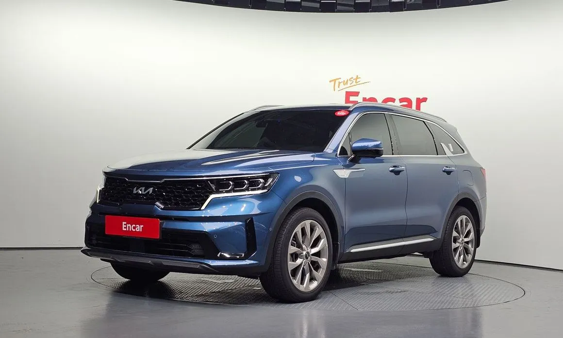 Kia Sorento — фото 1