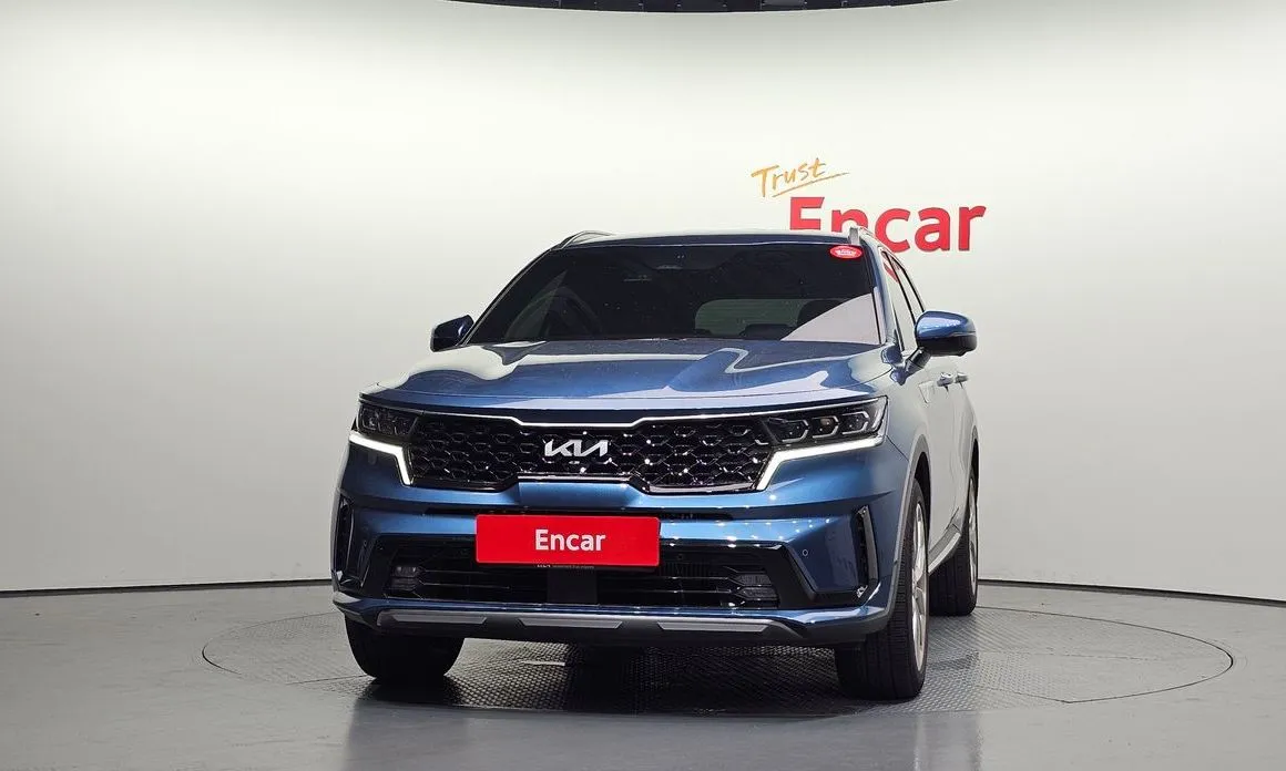 Kia Sorento — фото 5