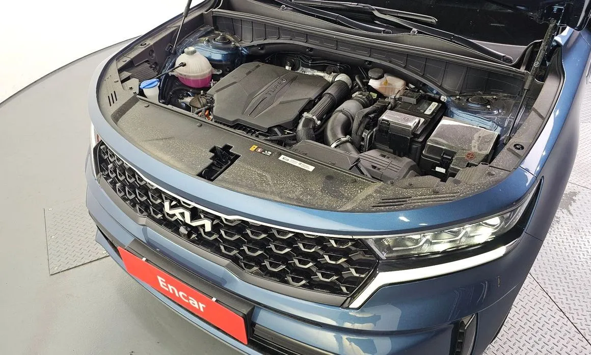 Kia Sorento — фото 9