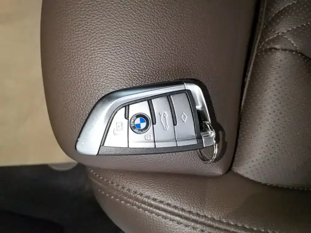 BMW i3 — фото 3