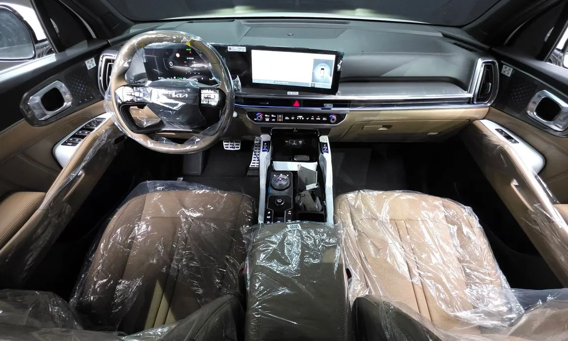 Kia Sorento — фото 5