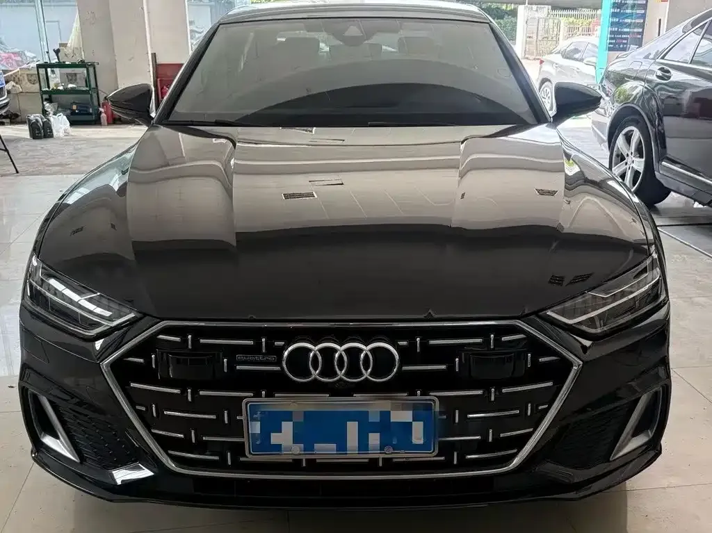 Audi A7L — фото 3