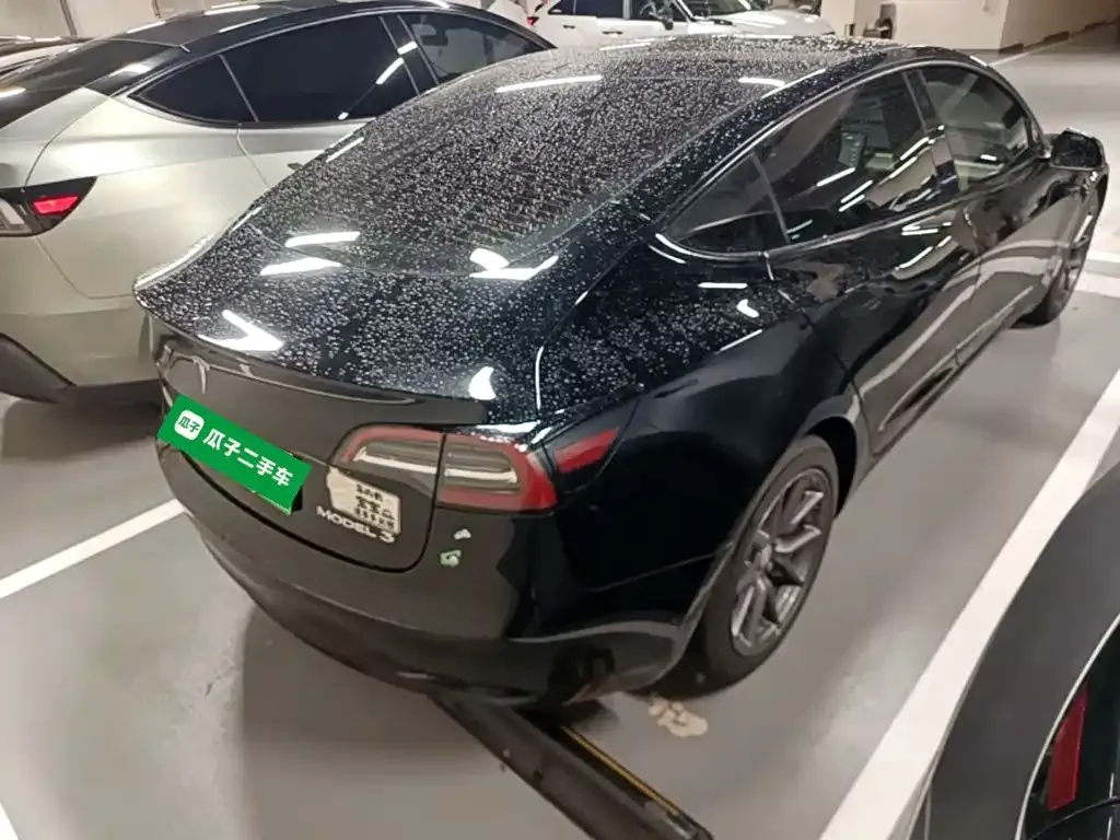 Tesla Model 3 — фото 3
