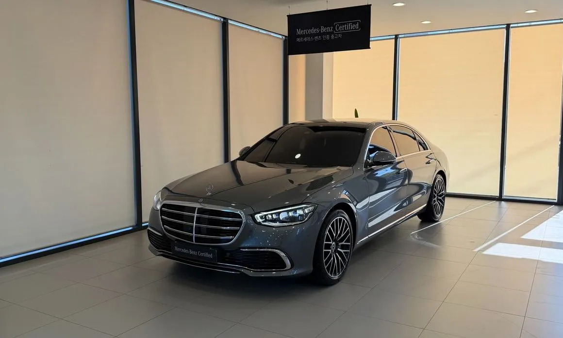 Mercedes-Benz S-Class — фото 1