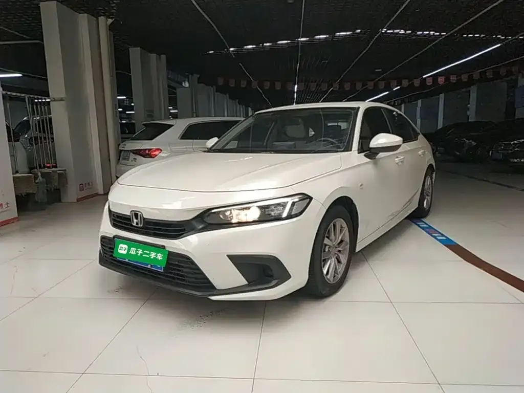 Honda Civic — фото 1