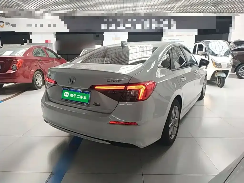 Honda Civic — фото 3