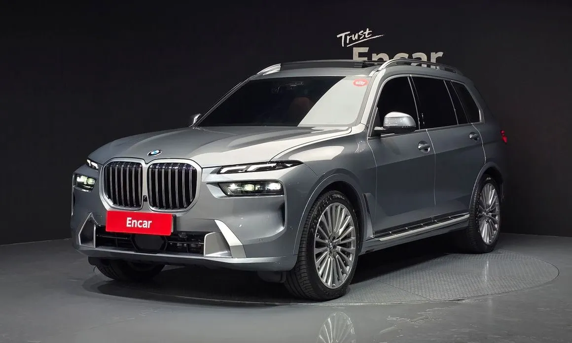 BMW X7 — фото 1