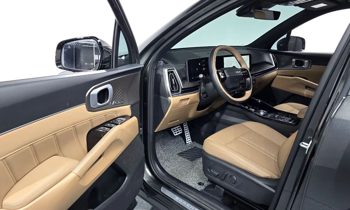 Kia Sorento — фото 8