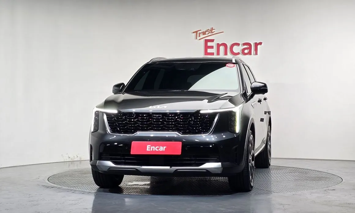 Kia Sorento — фото 9