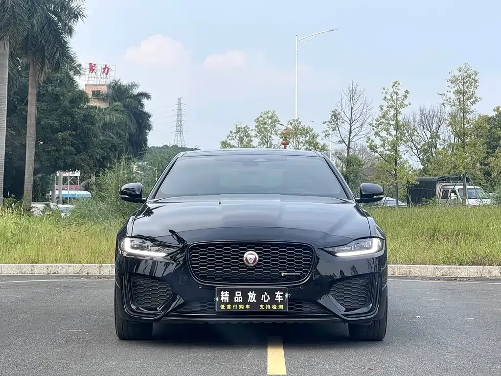 Jaguar XEL — фото 4