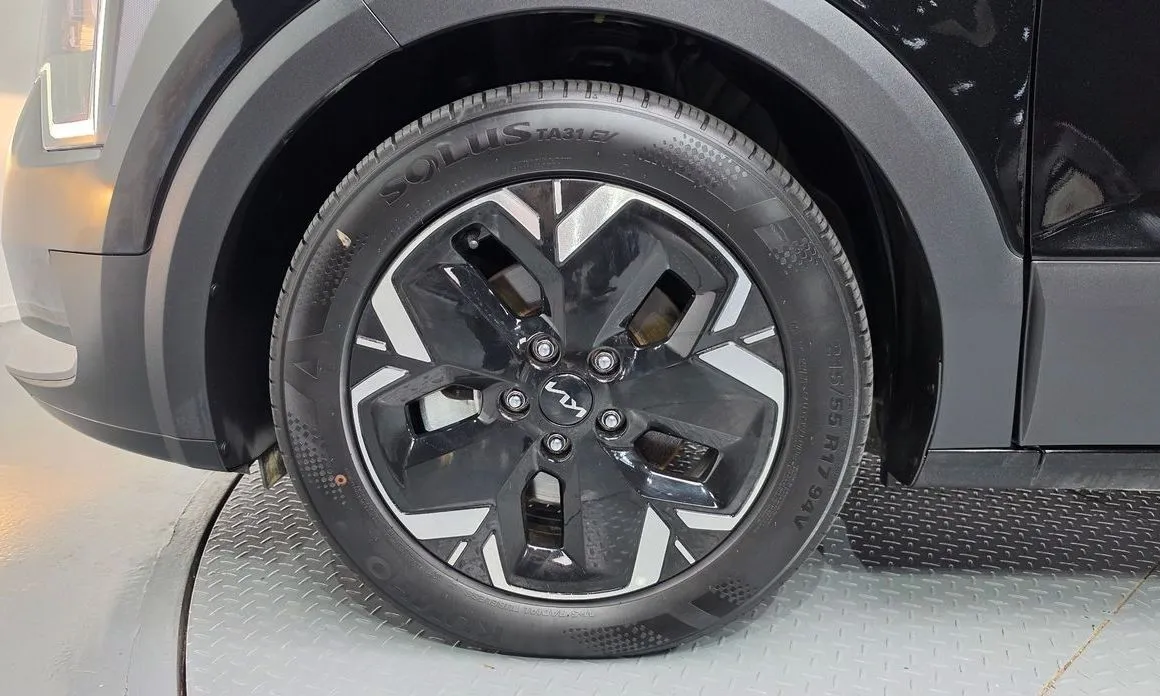 Kia Niro — фото 10