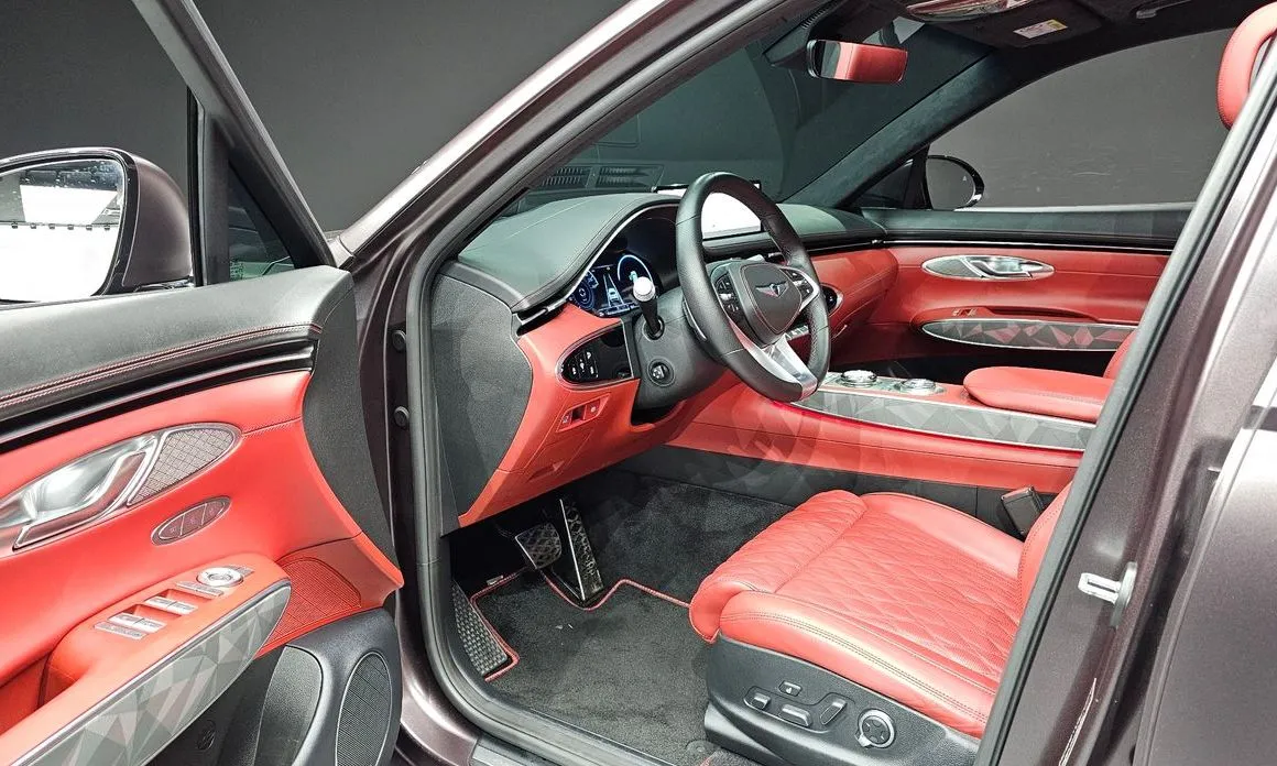 Genesis GV70 — фото 10