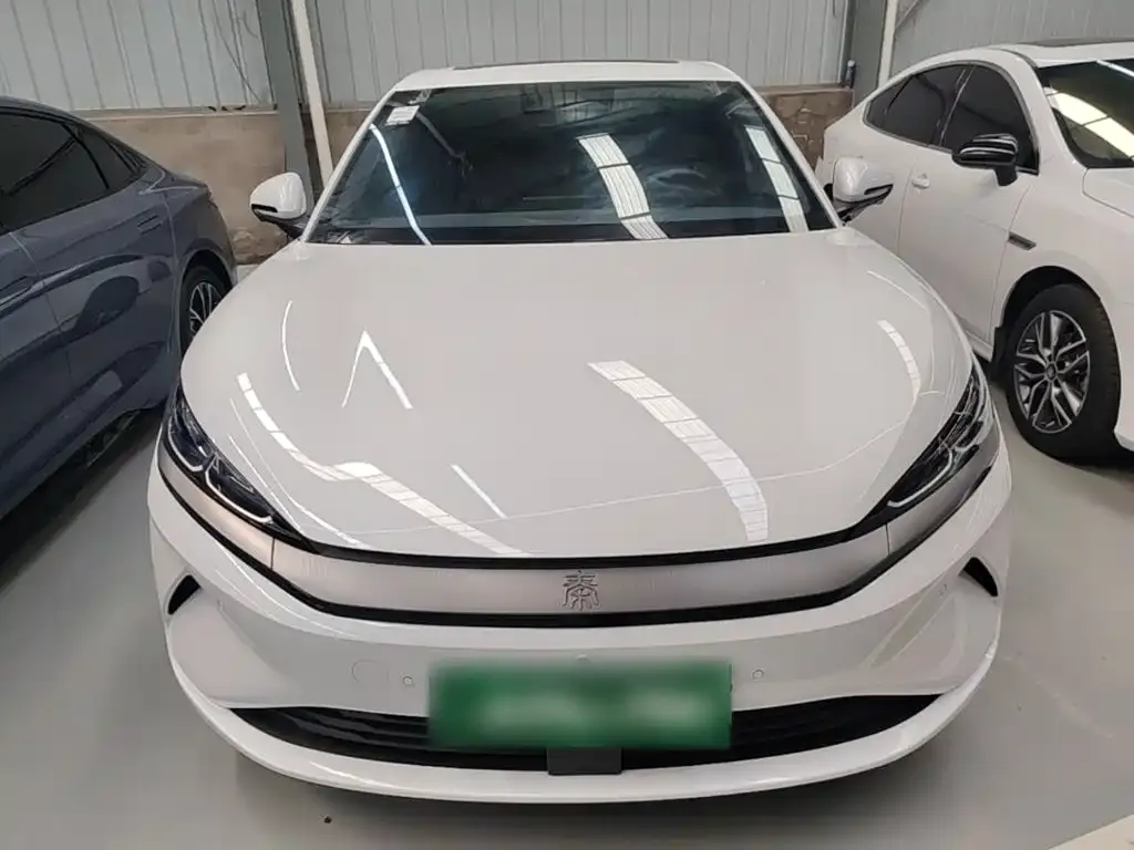 BYD Qin L — фото 10