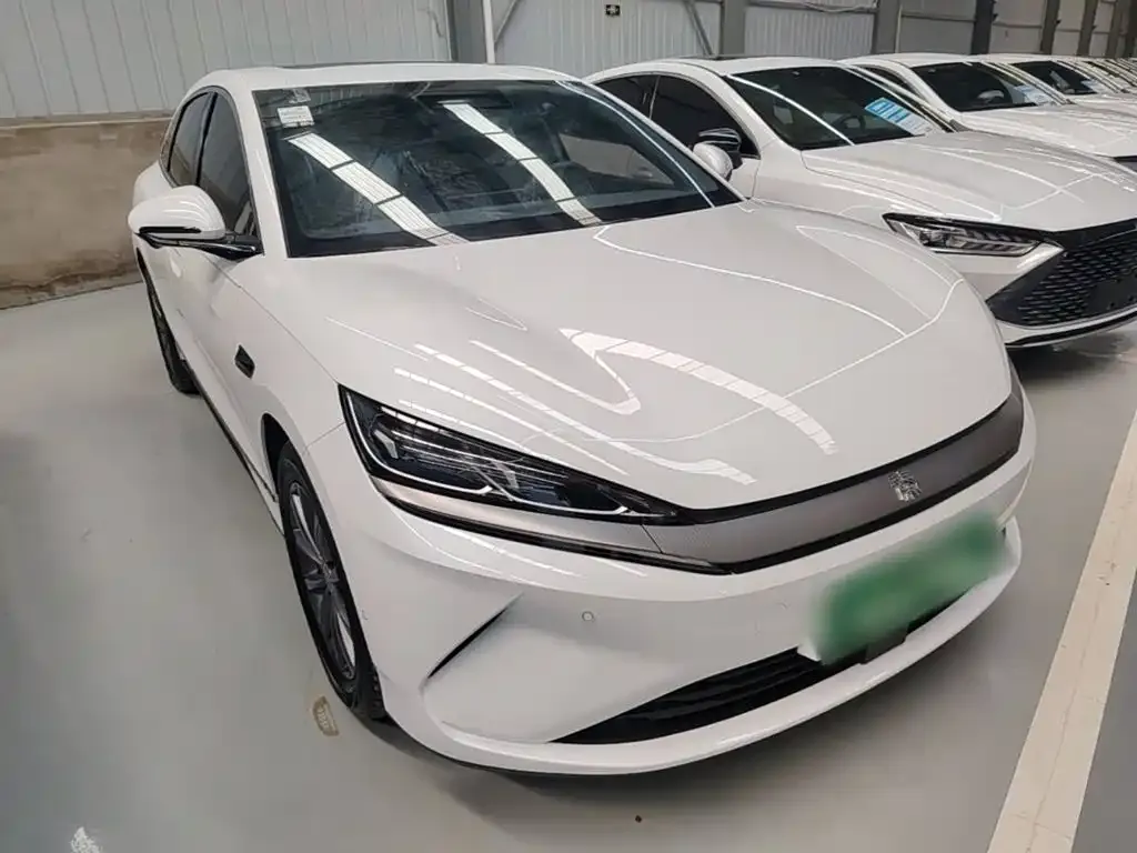 BYD Qin L — фото 2