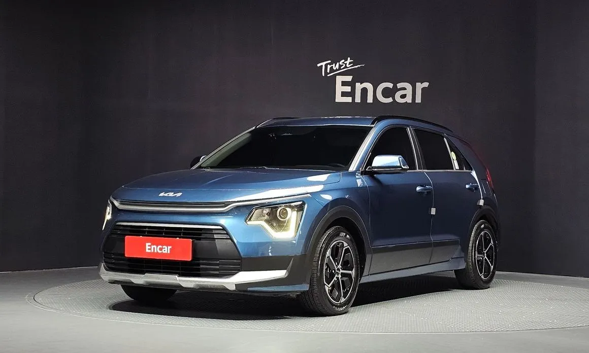 Kia Niro — фото 1