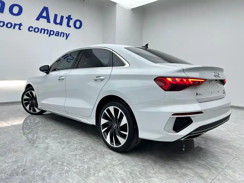 Audi A3 — фото 9