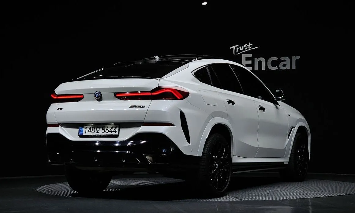 BMW X6 — фото 3