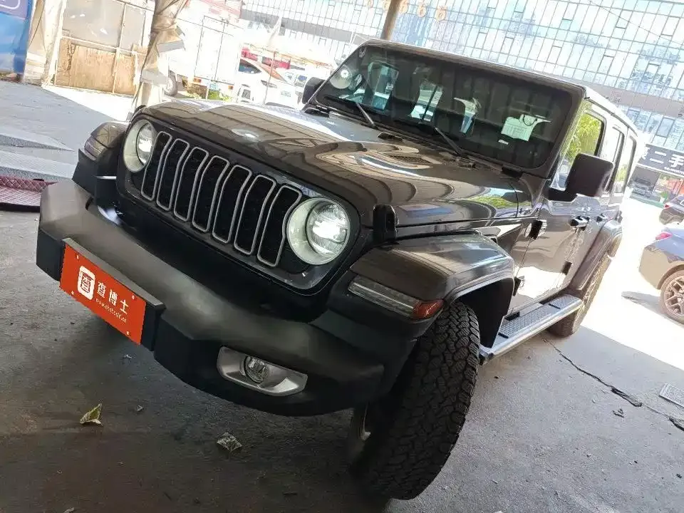 Jeep Wrangler — фото 3
