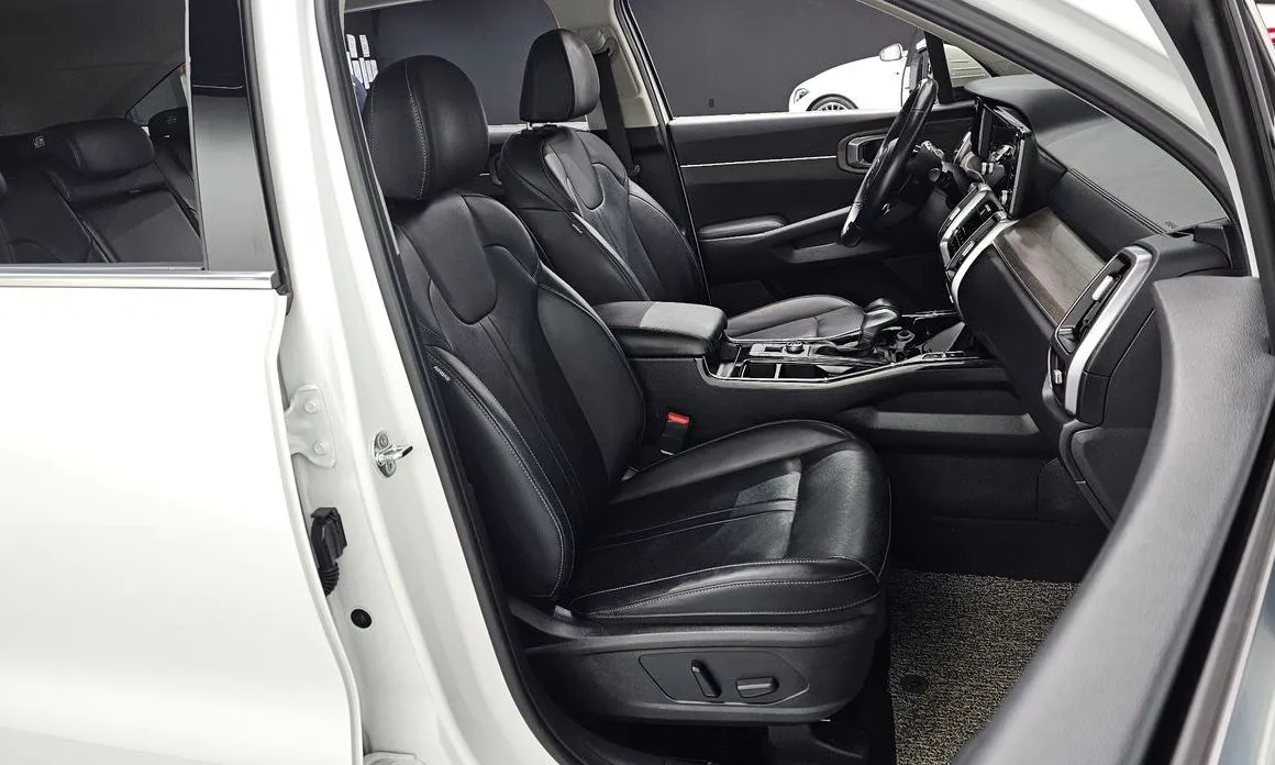 Kia Sorento — фото 4