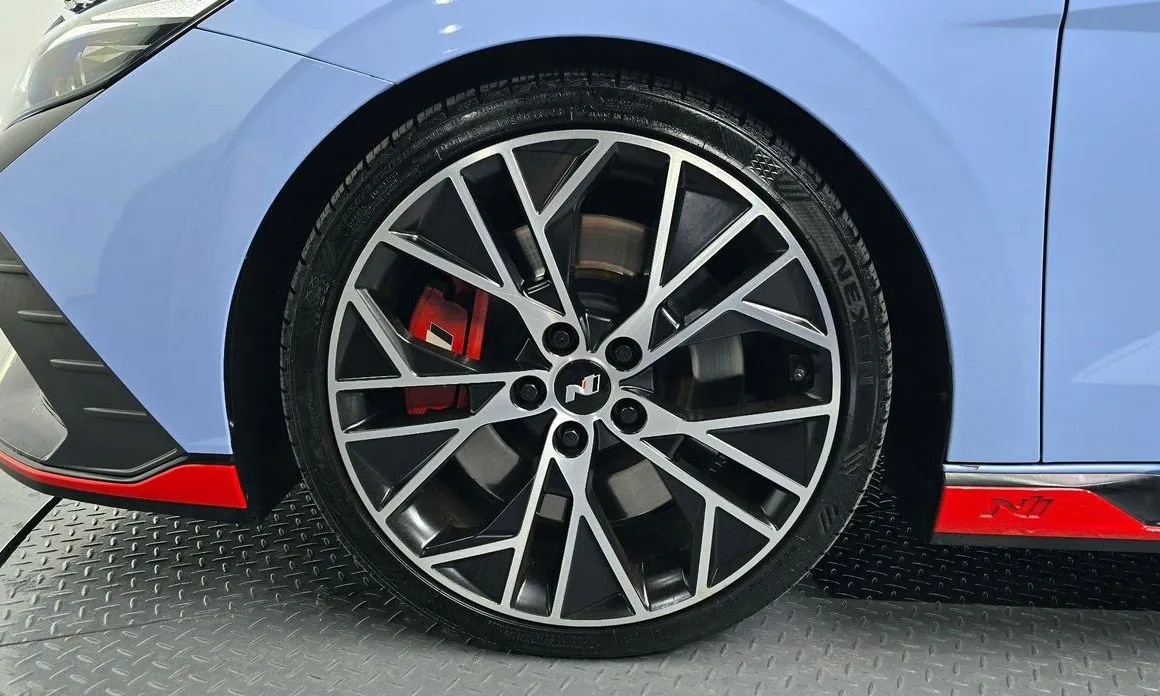 Hyundai AVANTE — фото 10