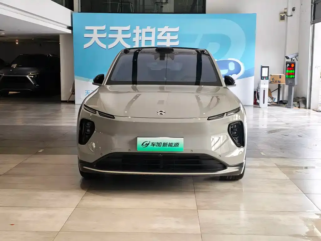 NIO EC6 — фото 8