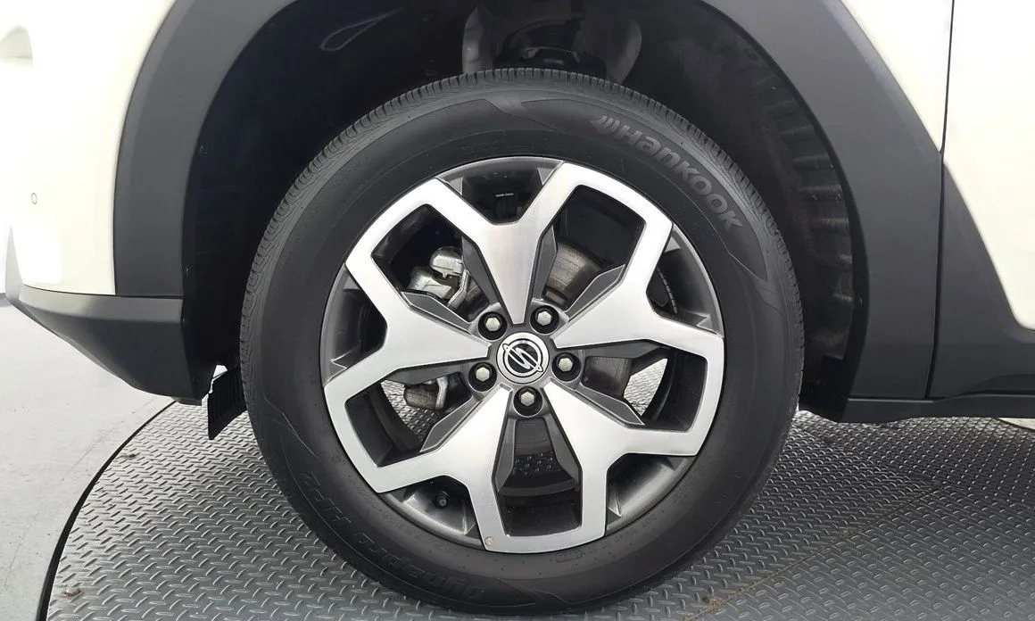 KG Mobility (Ssangyong) Torres — фото 6