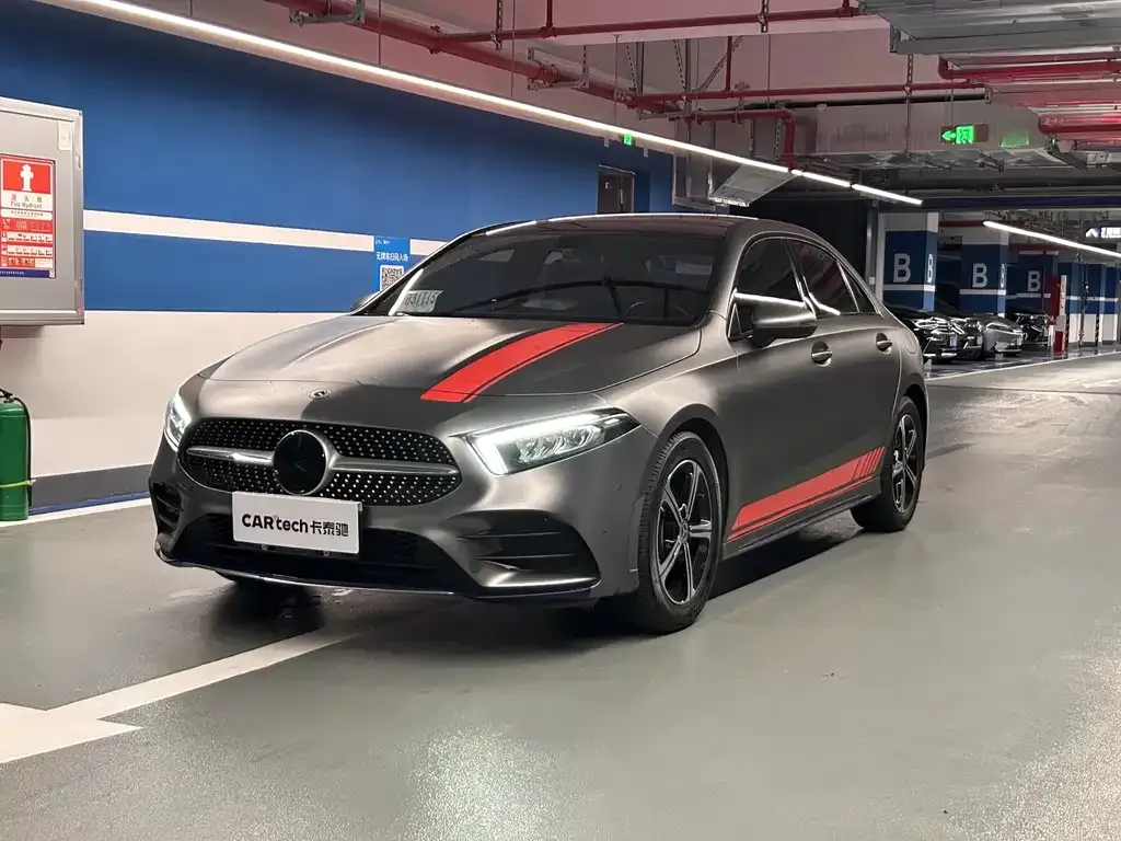 Mercedes-Benz A-Class — фото 1
