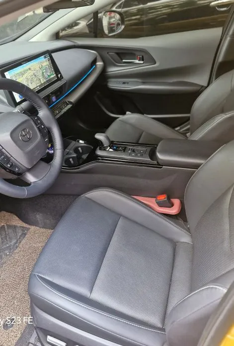 Toyota Prius — фото 3