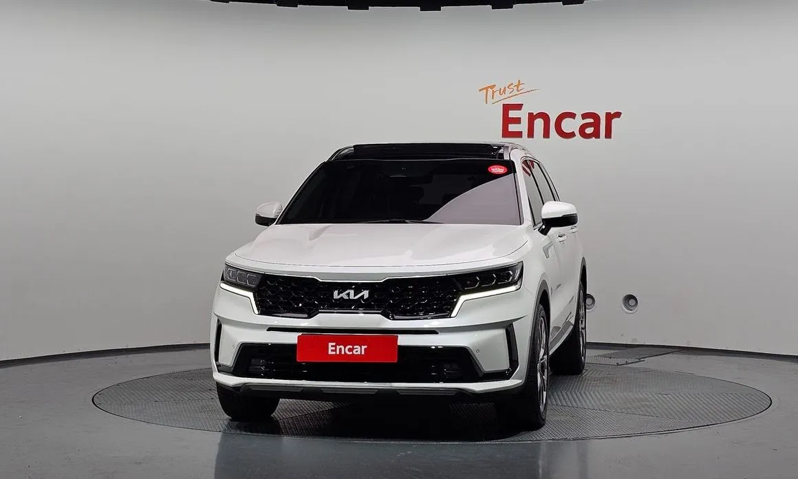 Kia Sorento — фото 5