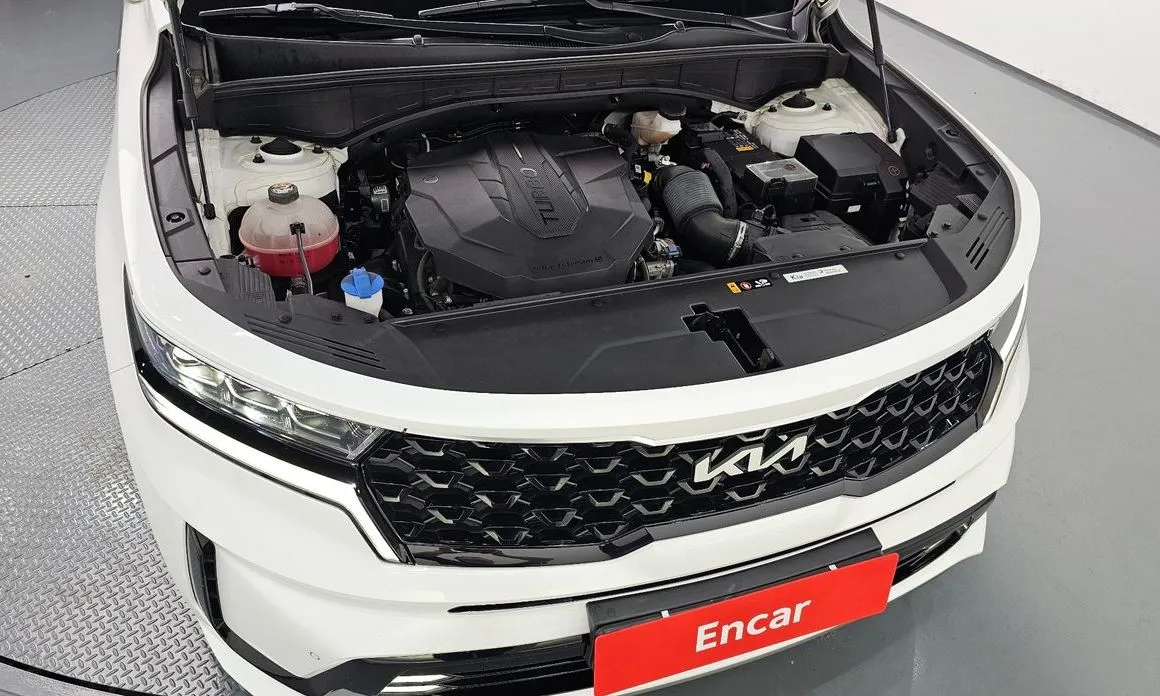 Kia Sorento — фото 6