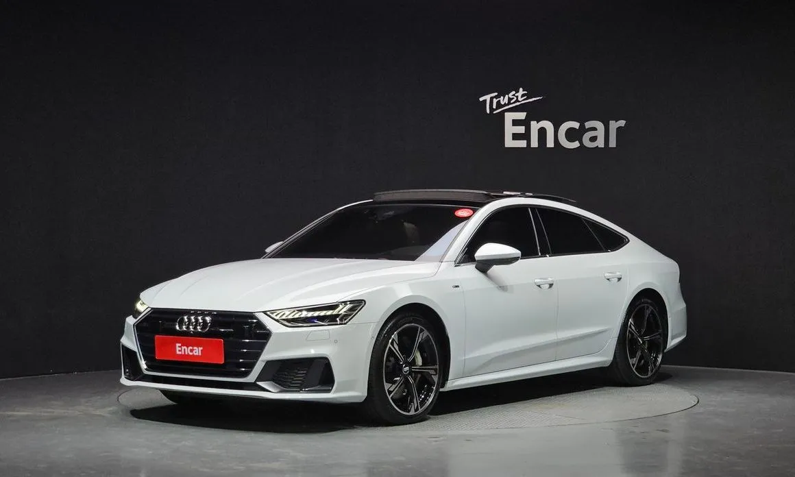 Audi A7 — фото 1