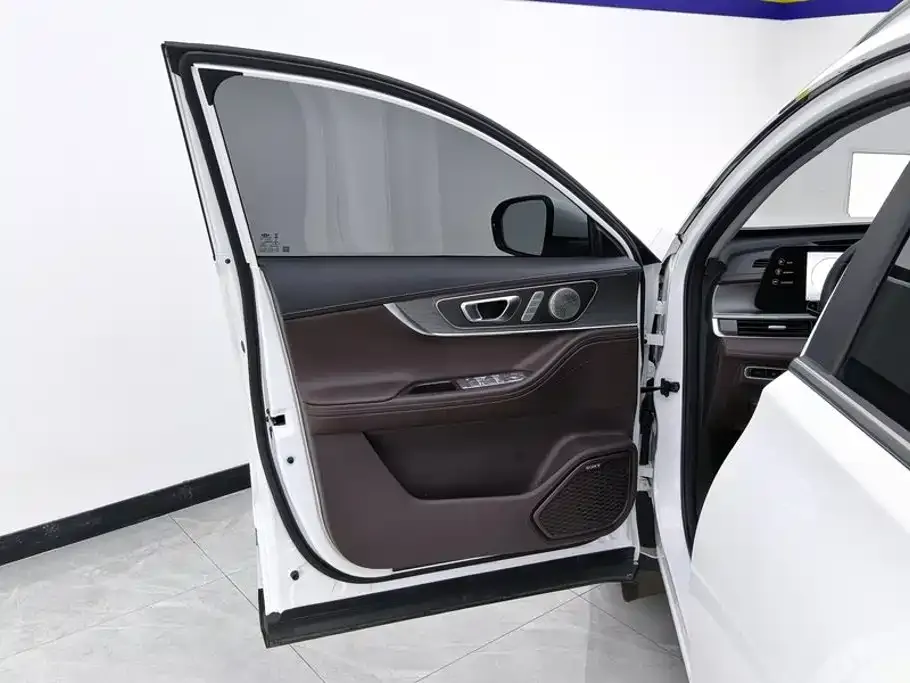 Chery Tiggo 8 PRO — фото 6