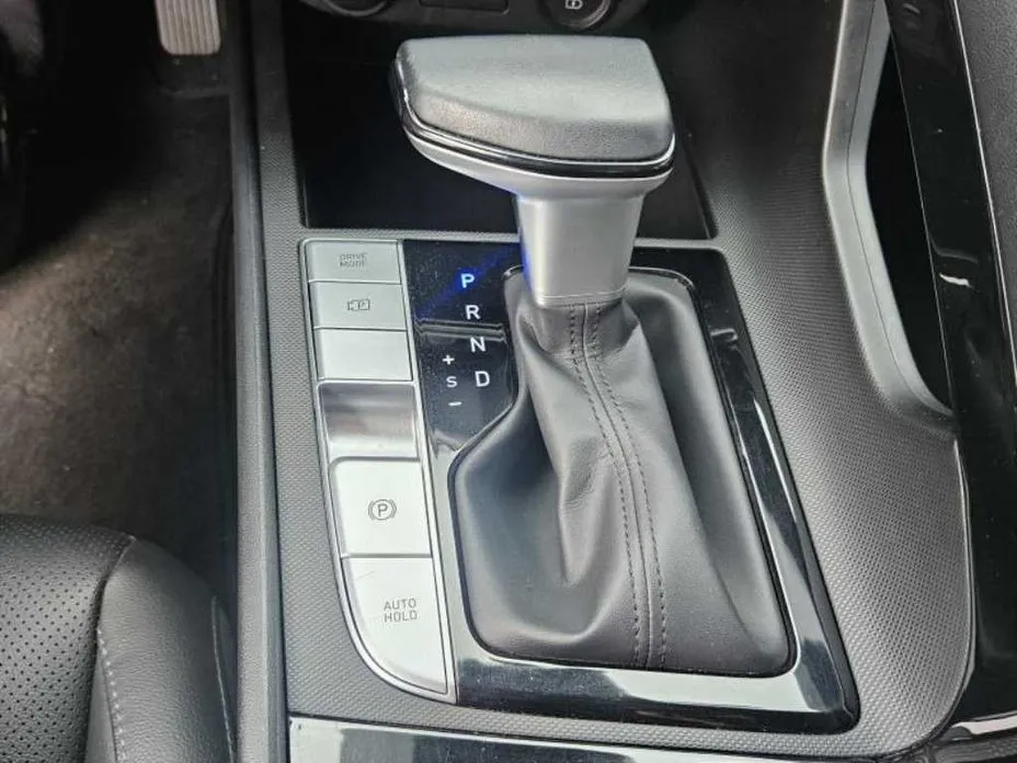 Hyundai AVANTE — фото 3