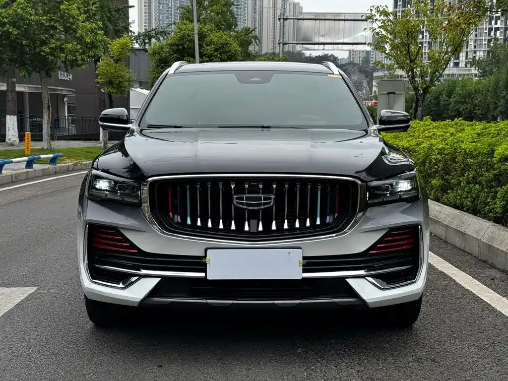 Geely Xingyue L — фото 9