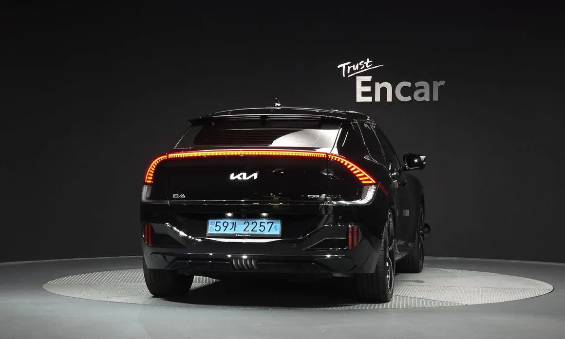 Kia EV6 — фото 3