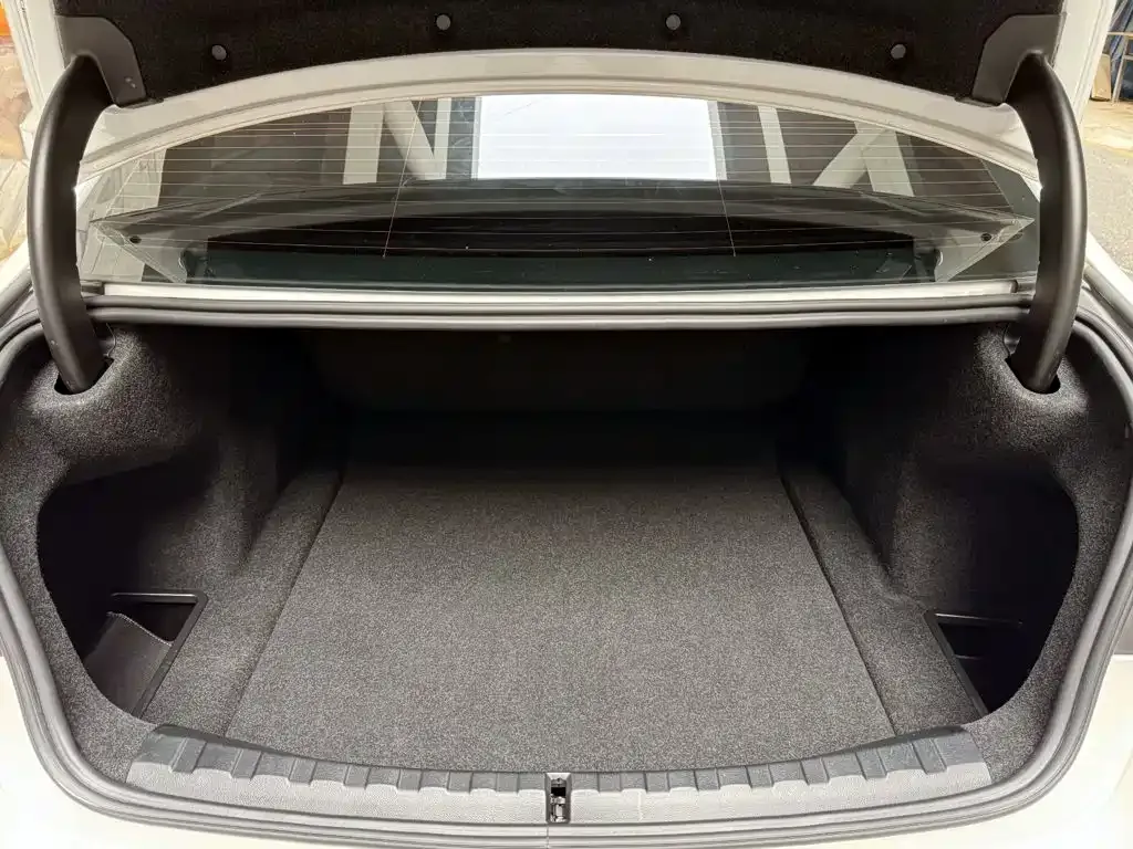 BMW 3 Series — фото 10