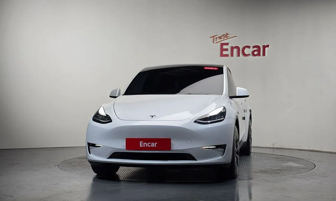 Tesla Model Y — фото 3