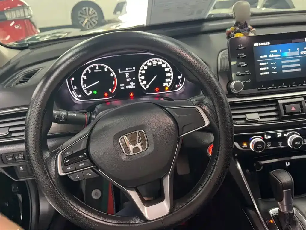 Honda Inspire — фото 7