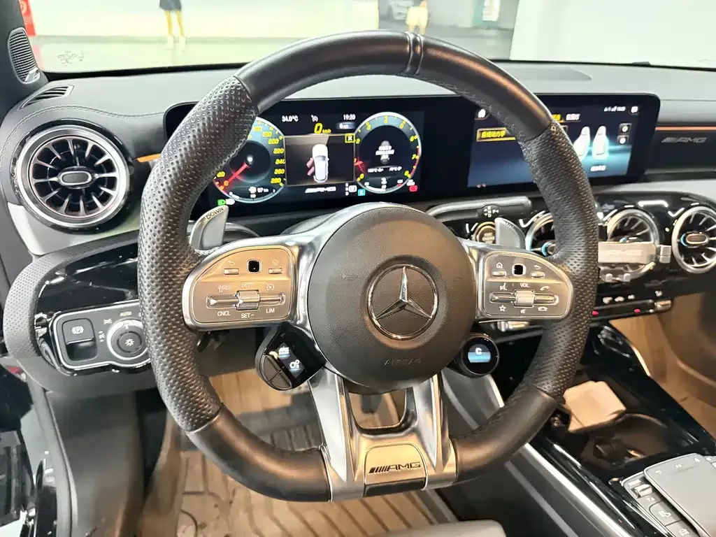 Mercedes-Benz A-Class AMG (Import) — фото 4