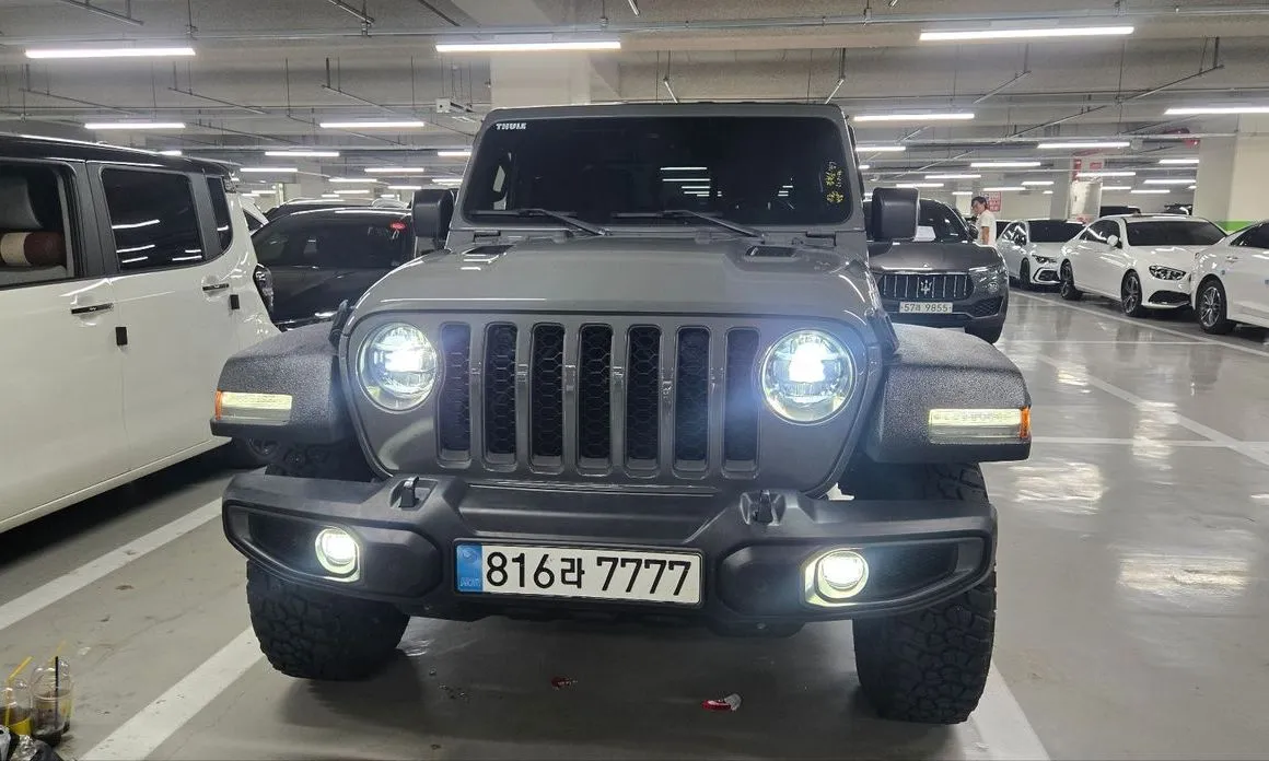 Jeep Gladiator — фото 1