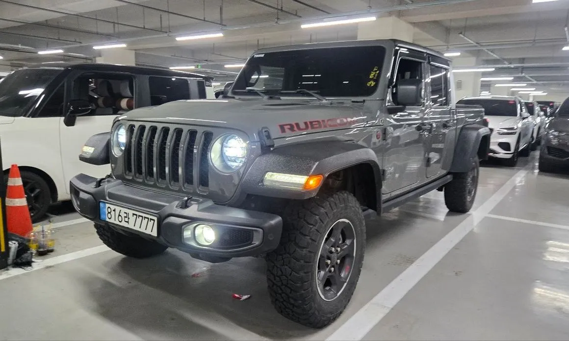 Jeep Gladiator — фото 6
