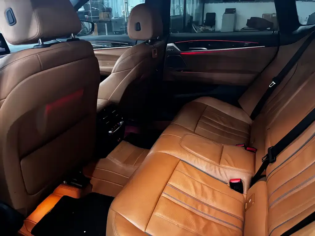 BMW 6 Series GT — фото 4