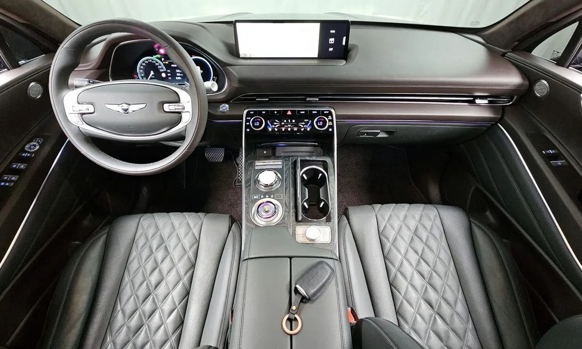 Genesis GV80 — фото 10