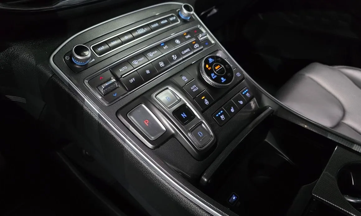 Hyundai Santafe — фото 6