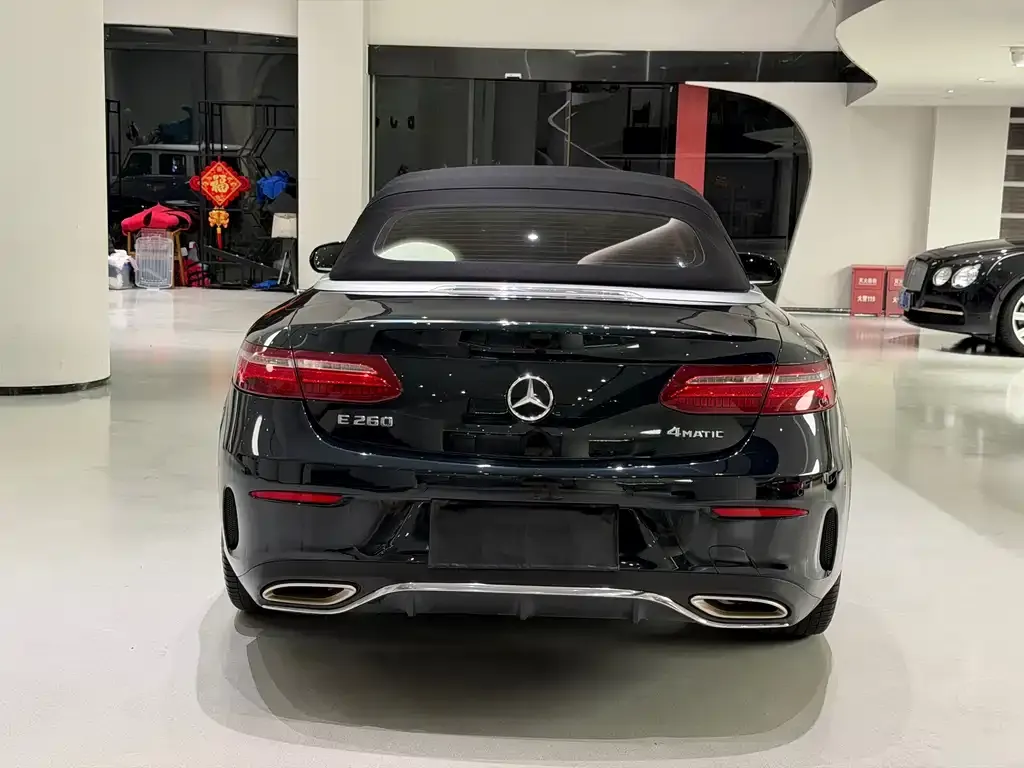 Mercedes-Benz E-Class (Import) — фото 9