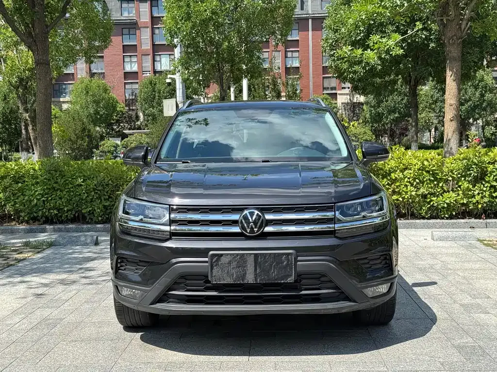 Volkswagen Tharu — фото 9