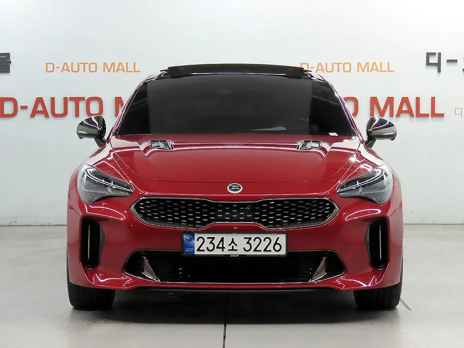Kia Stinger — фото 10