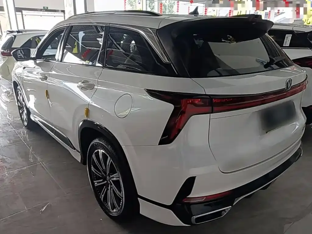 Changan CS75PLUS — фото 6