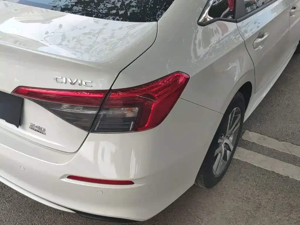 Honda Civic — фото 4